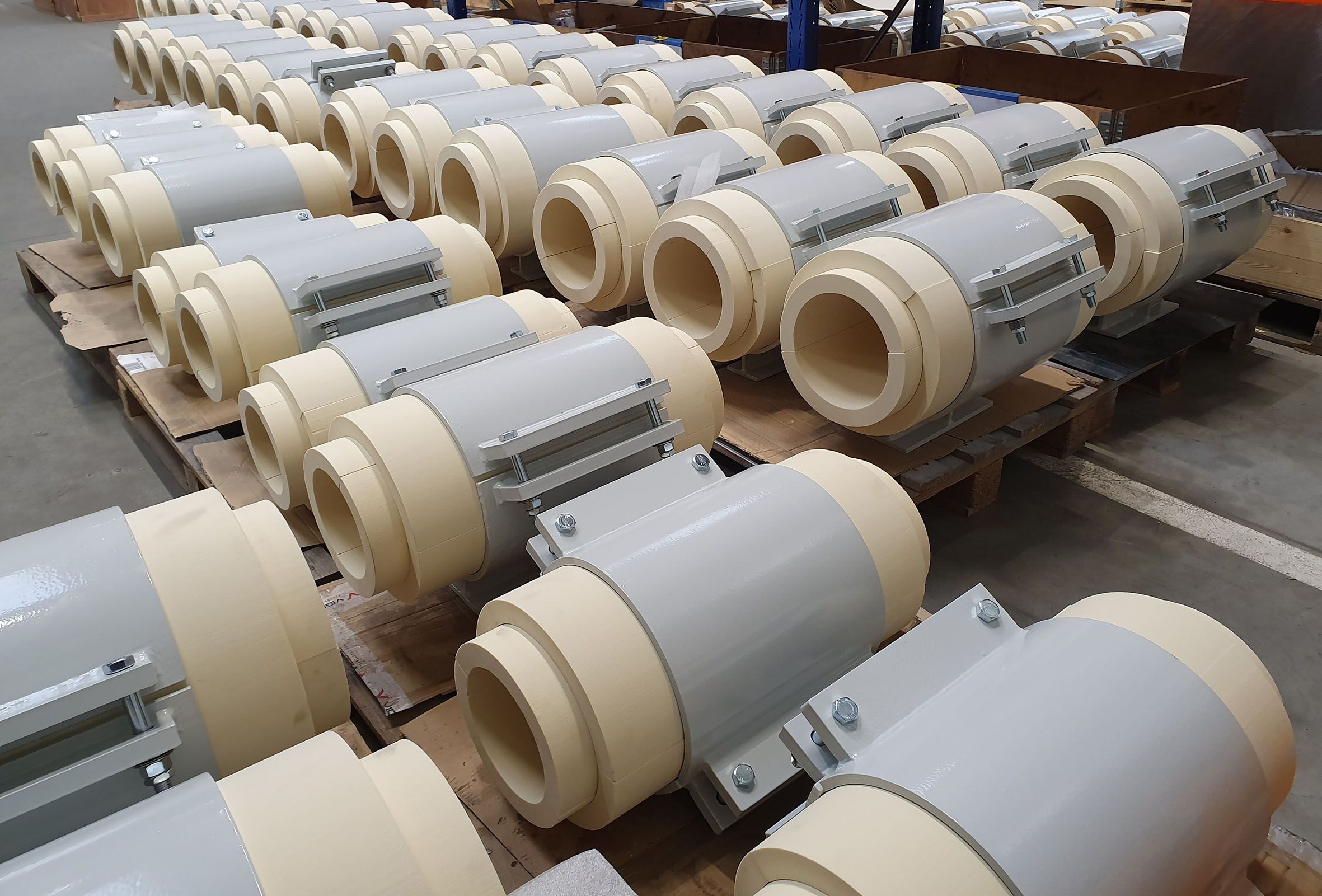 Delivery of pipe supports and hangers for the construction of a new plant in Russia