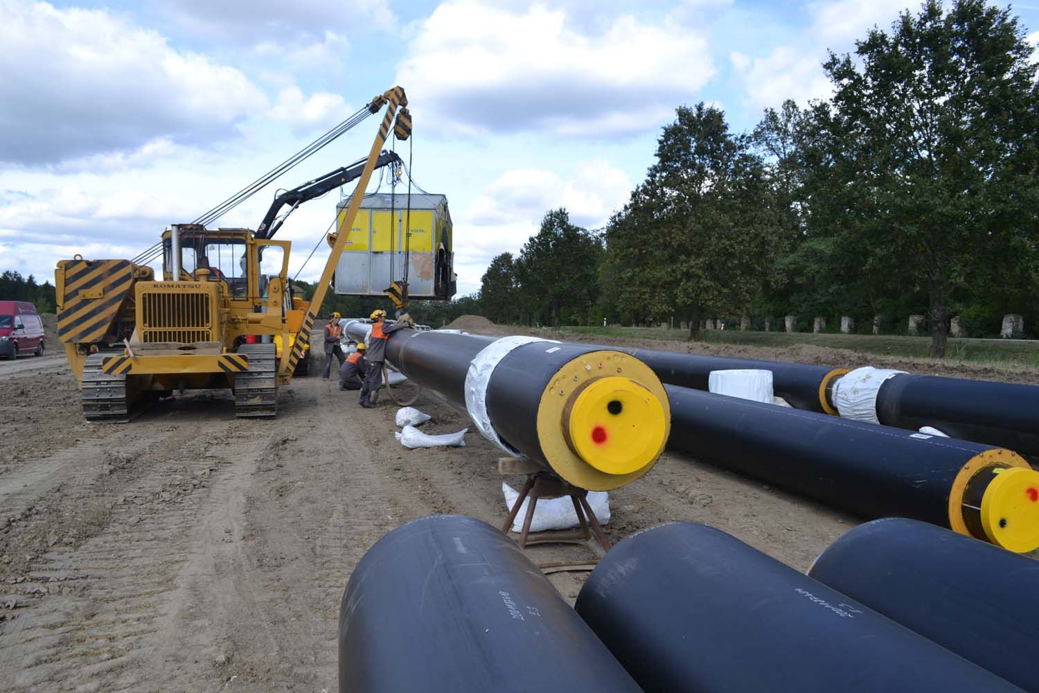 Supplies for the construction of a hot water pipeline from the Temelín NPP to České Budějovice city
